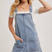 DENIM OVERALL MINI DRESS WITH POCKETS: MED.WASH / S
