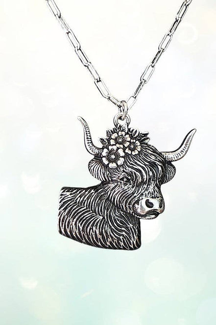 WESTERN ETCHED FLOWER COW PENDANT NECKLACE