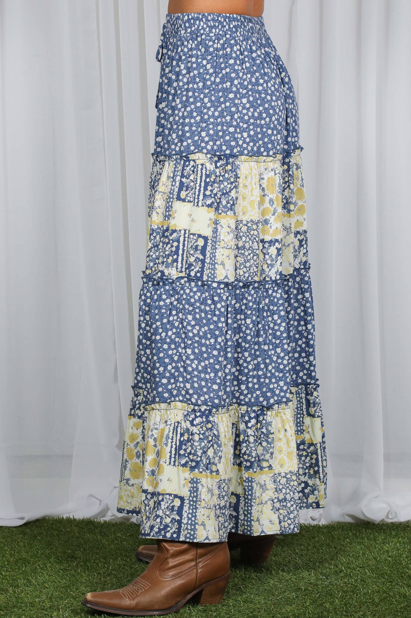 Patchwork Floral Print Bohemian-Inspired Maxi Skirt VS83203: Blue / S