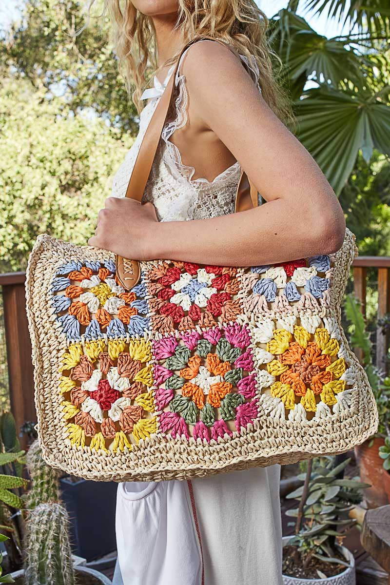 Crochet Squares Tote Bag: NATURAL MULTI / OS