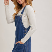 DENIM OVERALL MINI DRESS WITH POCKETS: MED.WASH / S