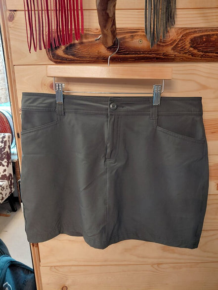 Eddie Bauer Women's Skort Size 12
