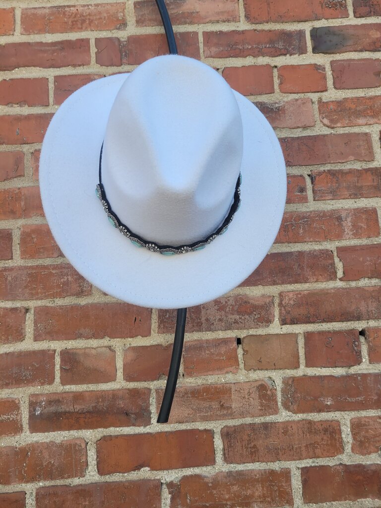 Stylish White Cowboy Hat with Decorative Band