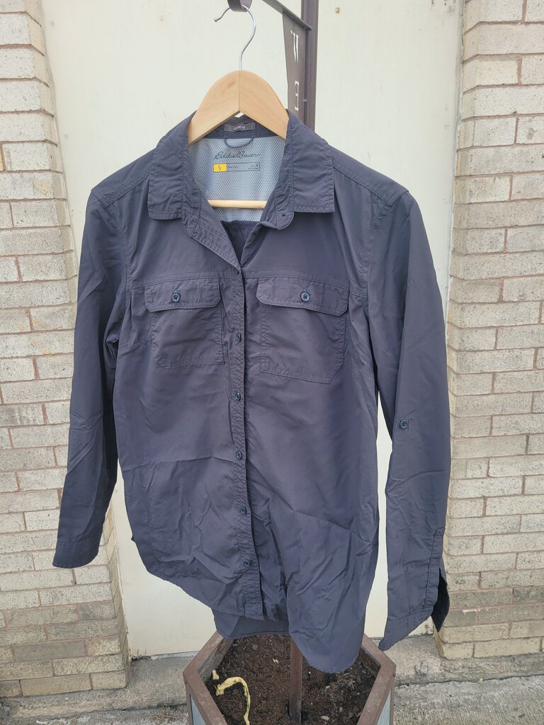 Eddie Bauer Men's Classic Fit Long Sleeve Shirt