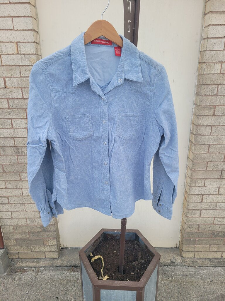 Gloria Vanderbilt Women's Light Blue Button-Up Shirt