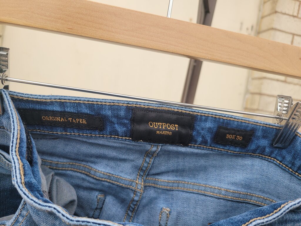 Outpost Original Taper Jeans 30x30