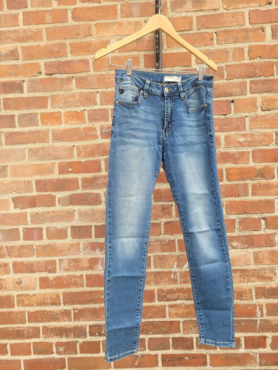 KanCan Women's Skinny Jeans