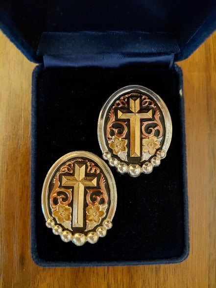 Montana Silversmiths Cross Earrings