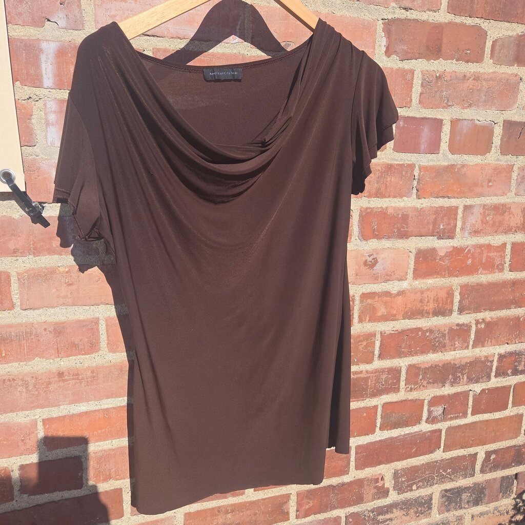 American City Wear Brown Top