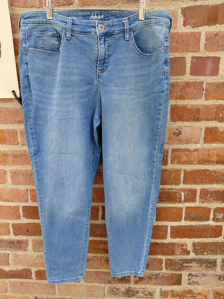 Style & Co Curvy Skinny Leg Jeans