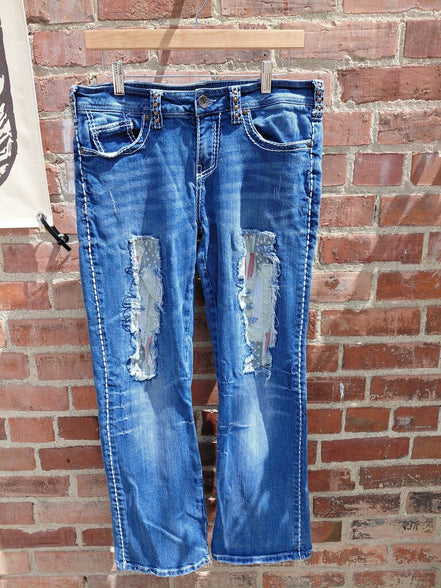 Cowgirl Tuff Co Women’s Distressed Denim Jeans