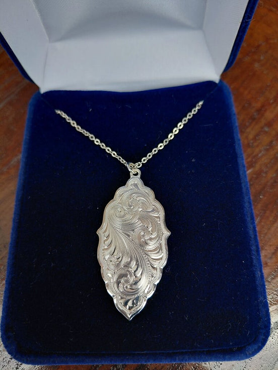 Montana Silversmiths Pendant Necklace