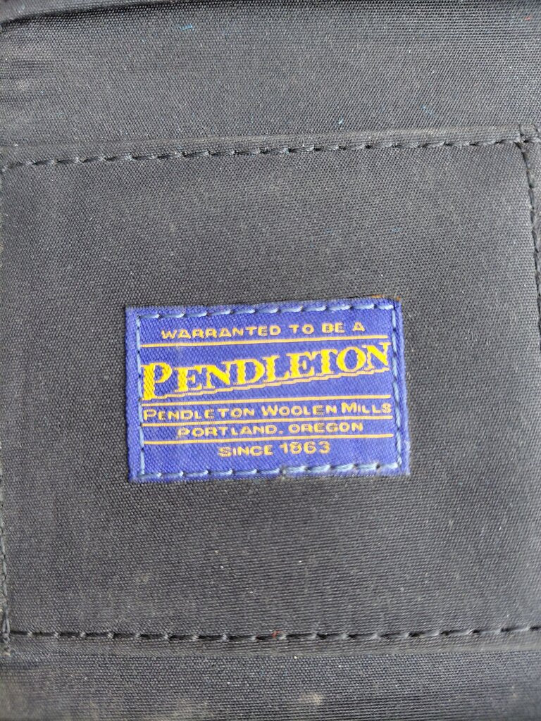 Pendleton Woolen Mills Wallet Set