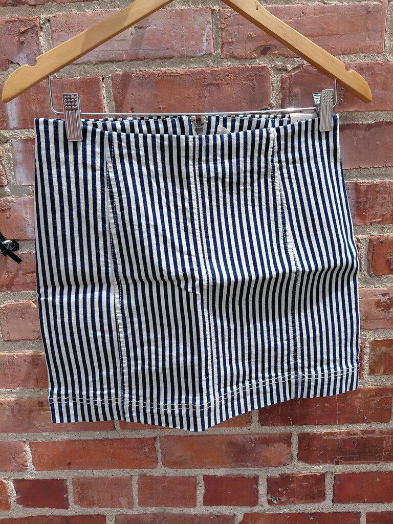 J Superior Fit Striped Skirt