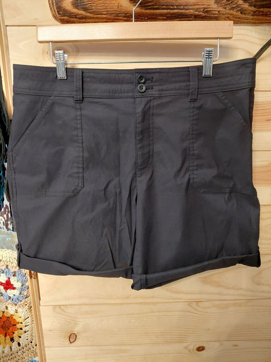 Eddie Bauer Women's Black Shorts Size 14