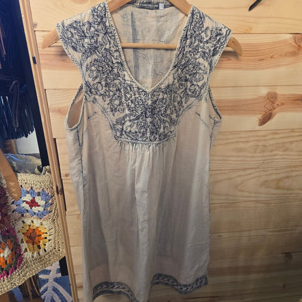 Earthbound Trading Co. Embroidered Tunic Dress
