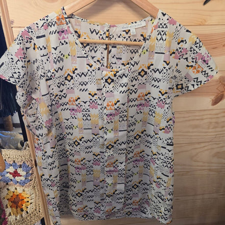 Daniel Rainn Floral Print Short Sleeve Top