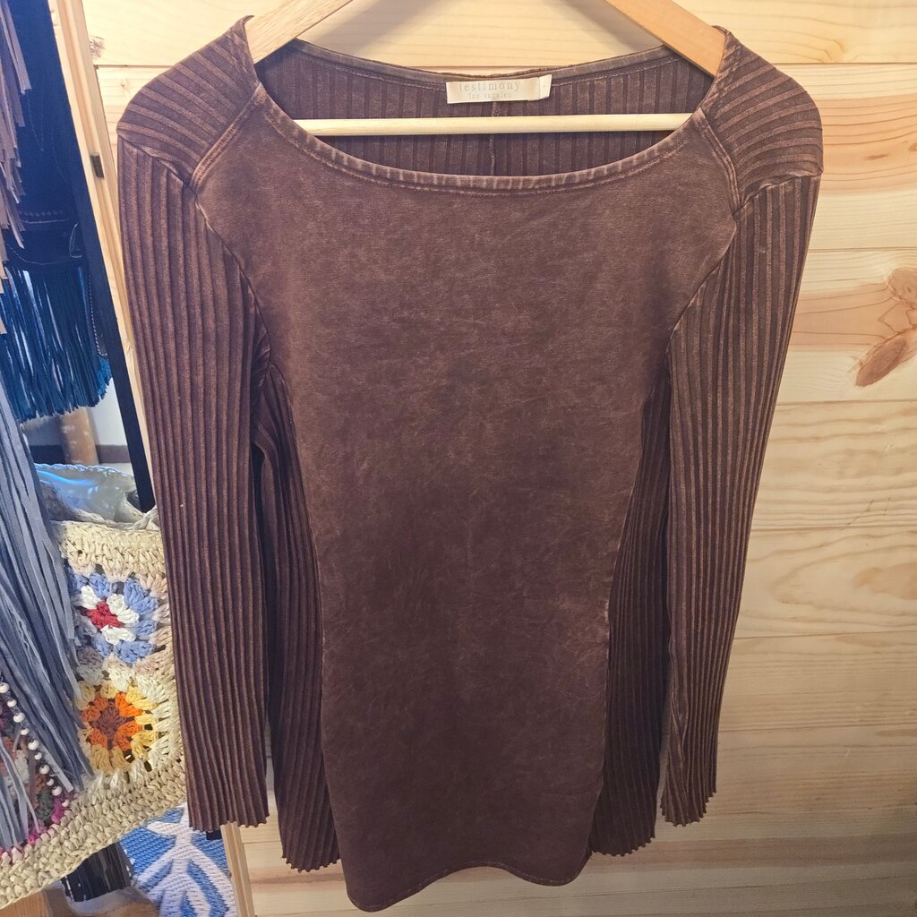 Testimony Los Angeles Long Sleeve Dress