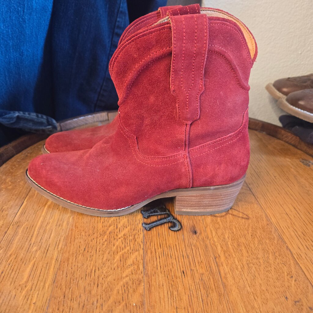 Dingo Red Suede Western Boots