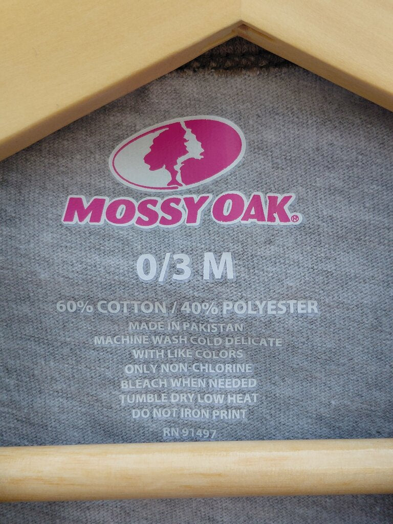 Mossy Oak Daddy's New Hunting Buddy Baby Bodysuit
