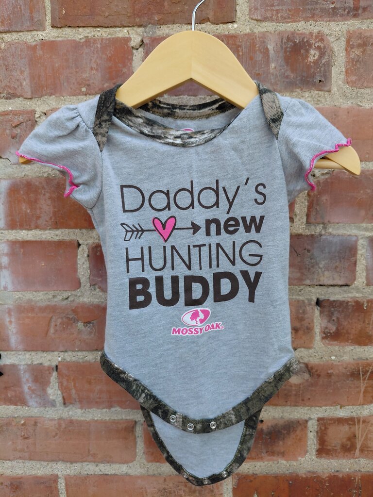 Mossy Oak Daddy's New Hunting Buddy Baby Bodysuit