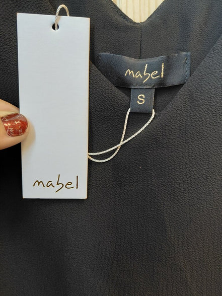 Mabel Women's Black V-Neck Top