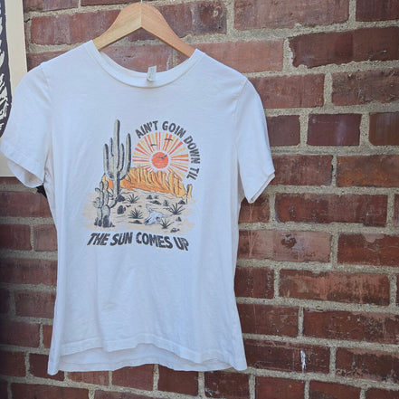 Ain't Goin Down Til The Sun Comes Up Graphic Tee