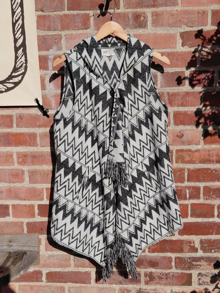 Jolt Black and White Patterned Vest