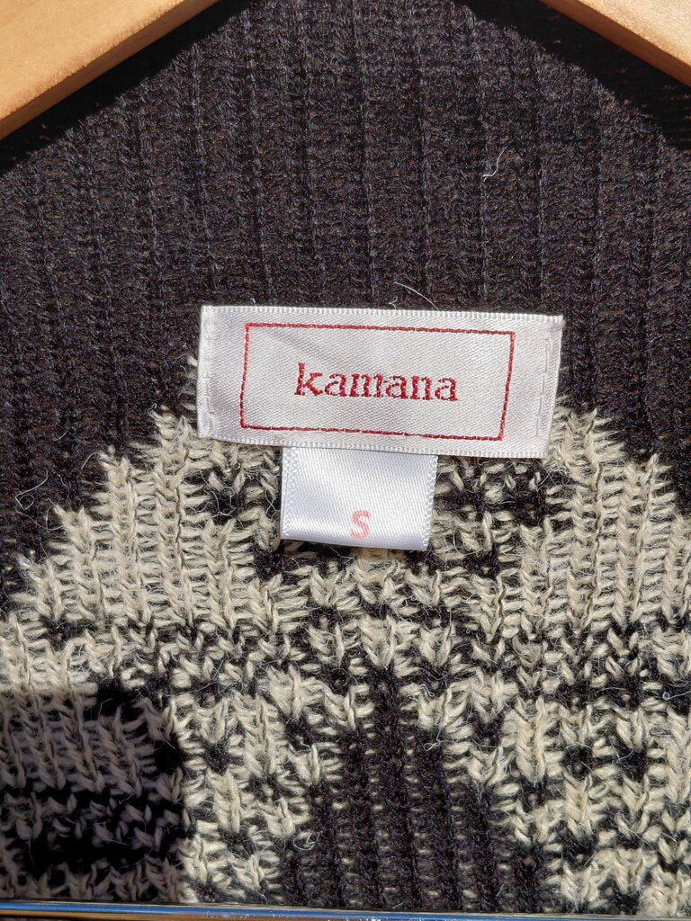 Kamana Aztec Pattern Cardigan