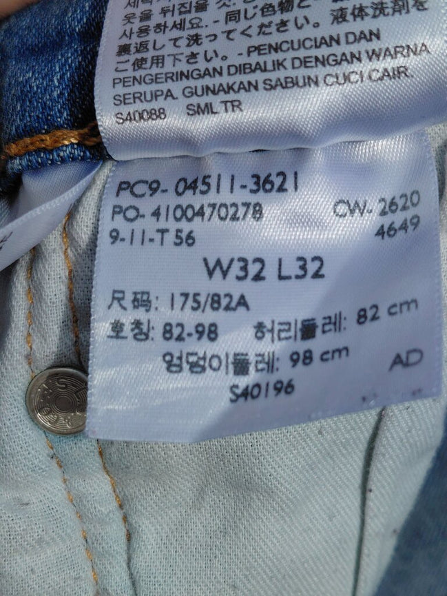 Levi's Light Blue Denim Jeans W32 L32