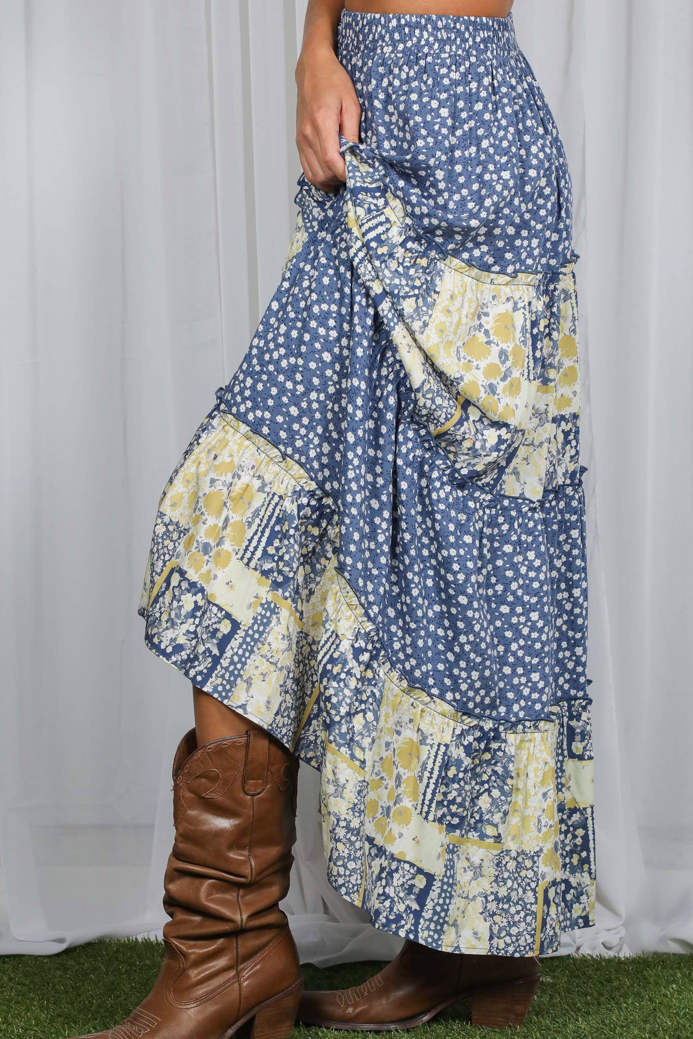 Patchwork Floral Print Bohemian-Inspired Maxi Skirt VS83203: Blue / M